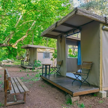 Lodge Yusalis Garden Çıralı